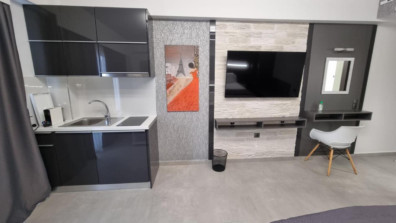 Luxsuites Ofrinion Bagian luar foto