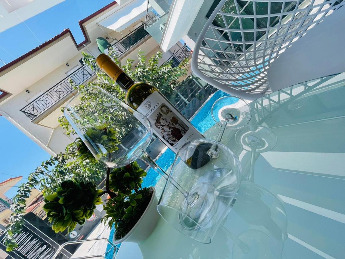 Luxsuites Ofrinion Bagian luar foto