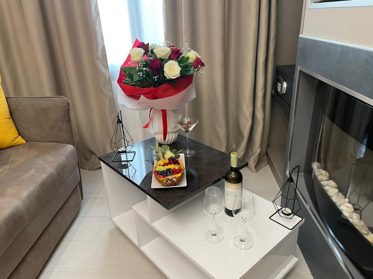 Luxsuites Ofrinion Bagian luar foto